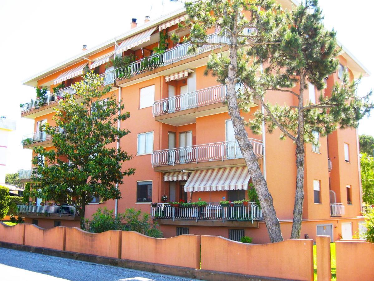 Residence Beatrice - Agenzia Cocal Caorle Buitenkant foto